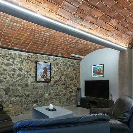 Ca La Joia Casa Con Piscina Privada En La Vall D'en Bas Villa *